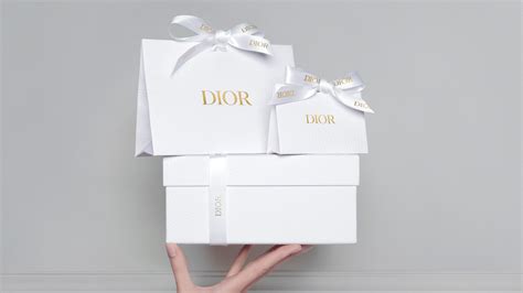 dior paper bag 2023|Art of Gifting: the Savoir Faire of Dior Gift Box Wrapping .